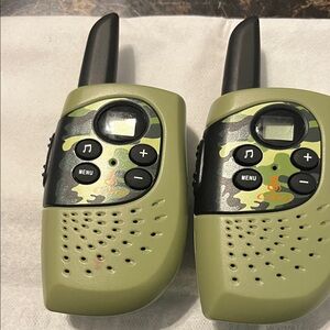 Cobra Green Walkie Talkies